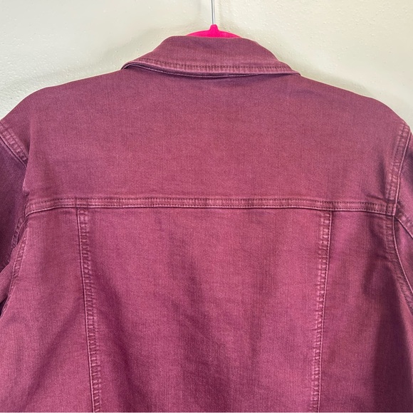 Belle by Kim Gravel L Deep Burgundy Jean Jacket Pockets Denim Outdoor Casual - Picture 10 of 12